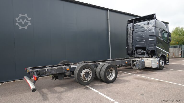 Chassis med førerhus Volvo FH 420 6x2 chassis truck