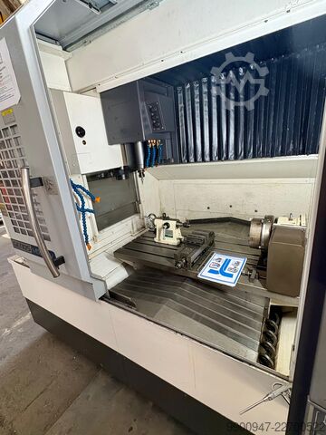 Vertikální obráběcí centrum OKUMA GENOS Okuma GENOS 560R-V CNC OSP-P300M-R Serie 0712-