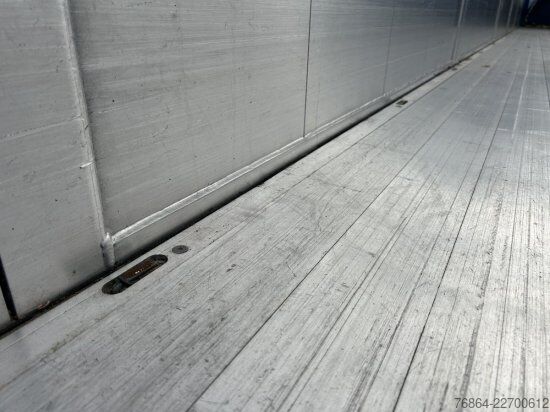 Semirremolque con piso móvil KNAPEN K600 SCHUBBODEN, SEITENTüREN , 87M³, LIFTACHSE, ALU-FELGEN,