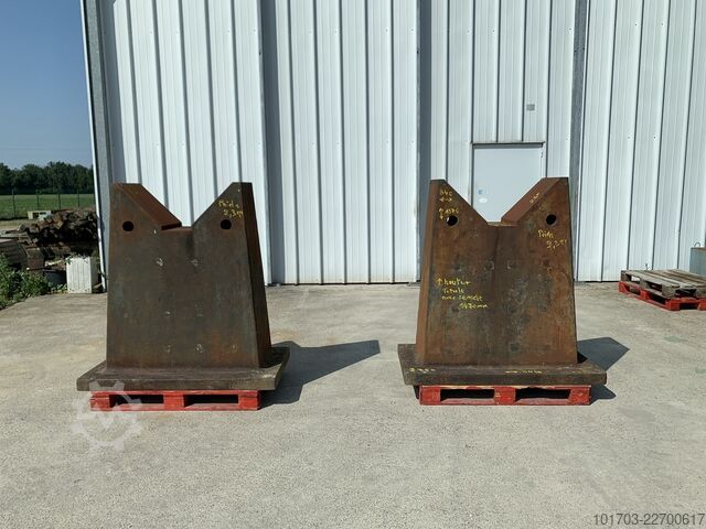 2 soportes en V de hierro fundido Supports en V en fonte 