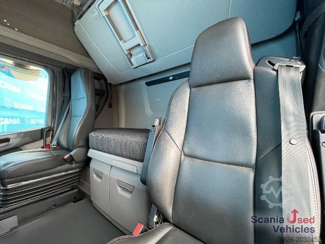 หัวลากมาตรฐาน Scania S 530 A6x4NB RETARDER DIFF-L SCHWERLAST 100T V8