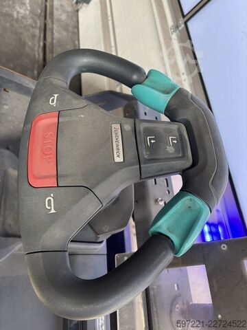 Máy lấy đơn hàng dạng nằm ngang Jungheinrich ECE 320