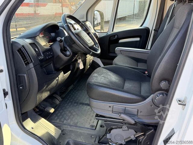 Panelvan Peugeot Boxer 2.2 103kw BJ2020