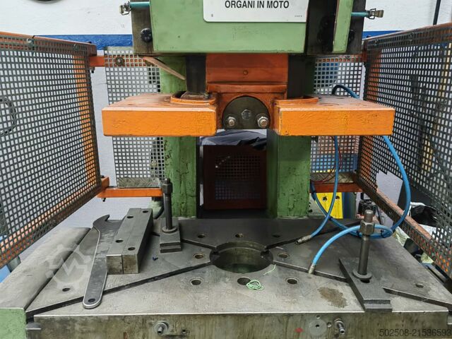 çift kolonlu eksantrik pres Inver-Press Tar/S90