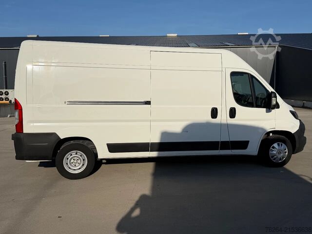 Pallbíll Peugeot Boxer 2.0 96kw BJ2019