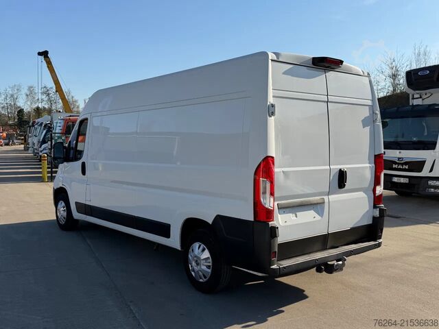 Pallbíll Peugeot Boxer 2.0 96kw BJ2019