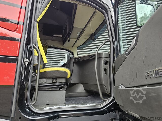 वोल्वो FH16.750 8x4 / 260T / रिटार्डर / फुल एयर Volvo FH16.750 8x4 / 260T / RETARDER / FULL AIR