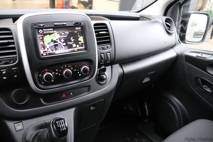 Furgoneta con caja Renault Trafic 2.0 dCi 120PK - EURO 6 - Airco - Navi - ...