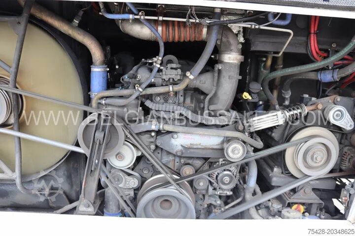 คู่ฉูดฉาด Van Hool TDX 27 Astromega