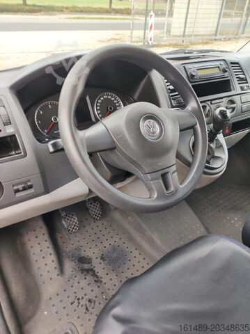 شاحنة صغيرة Volkswagen T5 Pritsche Doppelkabine, 6-Sitzer