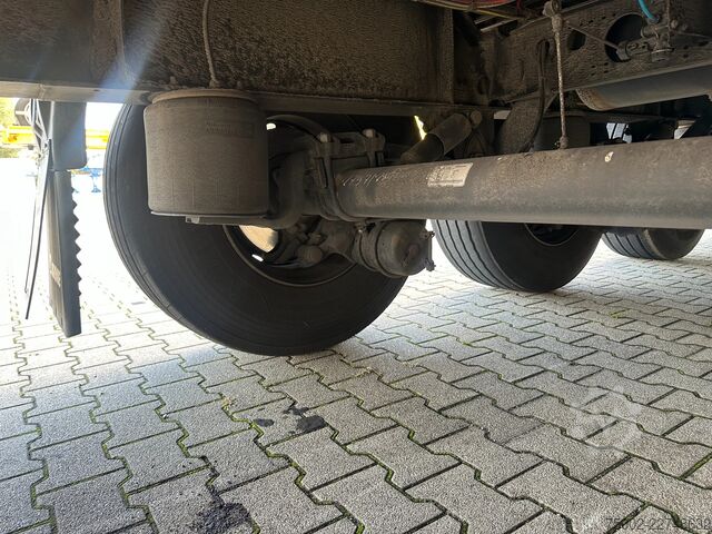 Posuvné plachty Krone RSAB-system (anti-snow) / discbrakes / liftaxle...