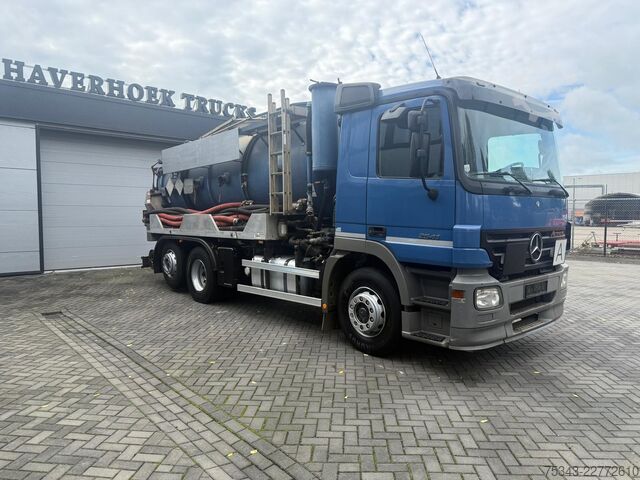 Usisno vozilo Mercedes-Benz Actros 2541 | 13,000L sewer cleaner | Wittig va...