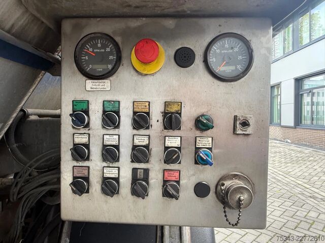 Usisno vozilo Mercedes-Benz Actros 2541 | 13,000L sewer cleaner | Wittig va...