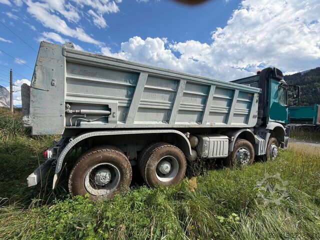 Xe ben MERCEDES-BENZ Arocs 4142 Kipper 8x6 2022