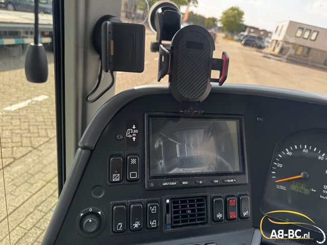 Autobus za međugradski prevoz MERCEDES-BENZ Tourismo, 64 Seats