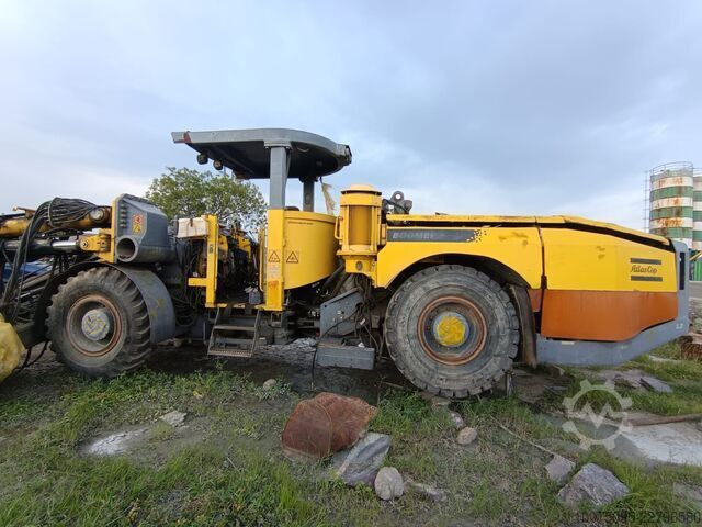 Буровая установка типа Boomer (буровой джамбо) Atlas Copco L2D