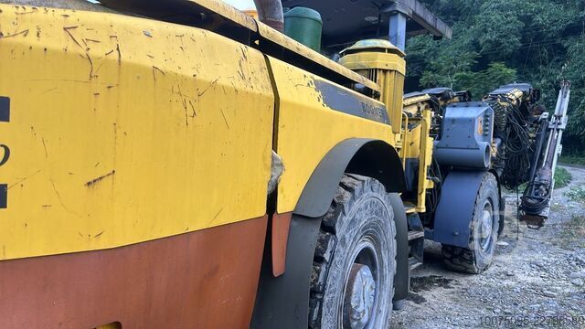 Jumbo de perforación Boomer Atlas Copco L2D