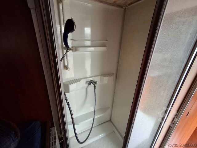 MERCEDES-BENZ LP 813 MERCEDES-BENZ LP 813