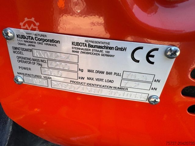 ミニショベル KUBOTA KX 042-4