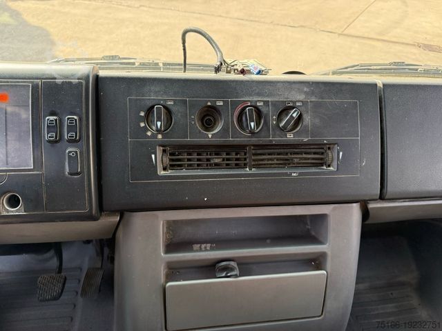 Kombi vozilo sa ceradom MERCEDES-BENZ VARIO 816 D DOKA 7-Sitzer Plane 3 m*AHK