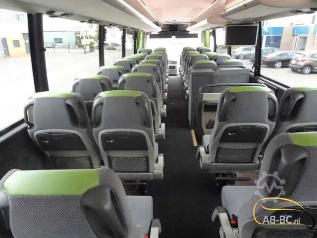 Távolsági autóbusz VDL Futura FHD2 129/300 54 Sitze EURO 6