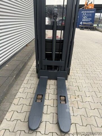 Slagač za pješake Noblelift PS16L  TX5300