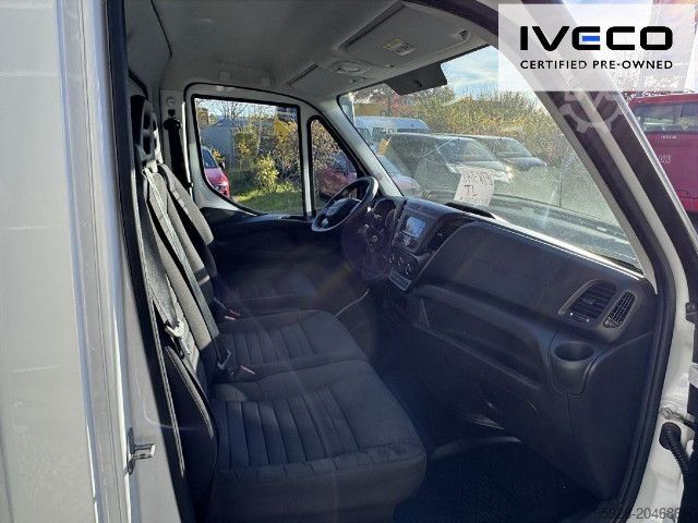 Кутиевиден ван IVECO 35C16H, Klima, DAB, LBW
