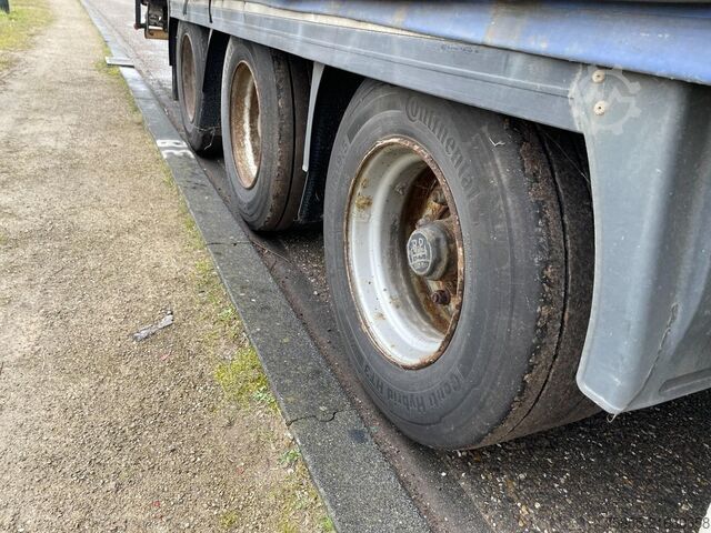 Lonas deslizantes Krone SD 3-Axle Mega / BPW Axles / NL Trailer