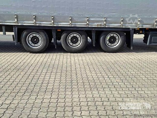 مقطورة نصفية مفتوحة مع قماش مشمع Schmitz Cargobull Curtainsider Mega Getränke