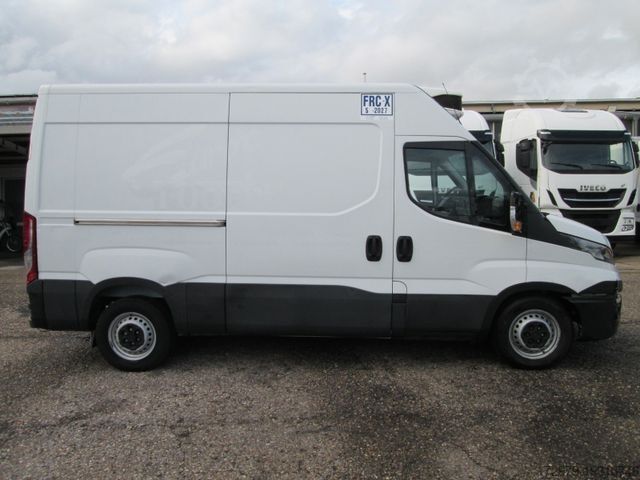 د یخچال بدن وین IVECO 35s12 *Carrier-Tiefkühler*Klima*Euro 6*