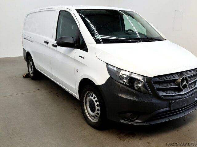 Panelová dodávka Mercedes-Benz eVito 111 KA,lang,3 Sitzer,Klima,Kamera