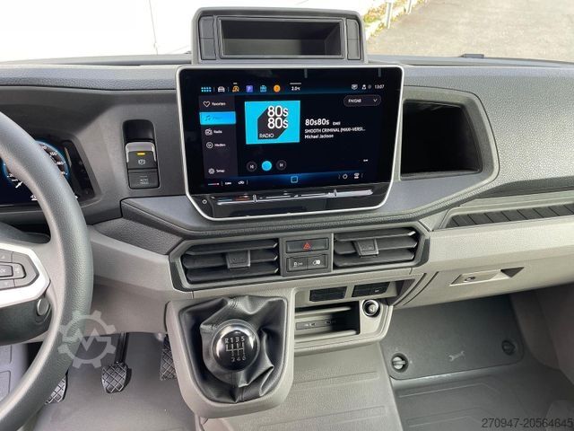 Kombi s visokim krovom VOLKSWAGEN Crafter Kasten 35 L4H3 PDC DAB KAMERA KLIMA MFL