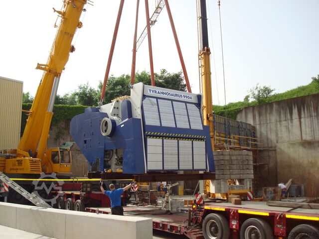 Jednohriadeľový drvič BMH TYRANNOSAURUS 9904