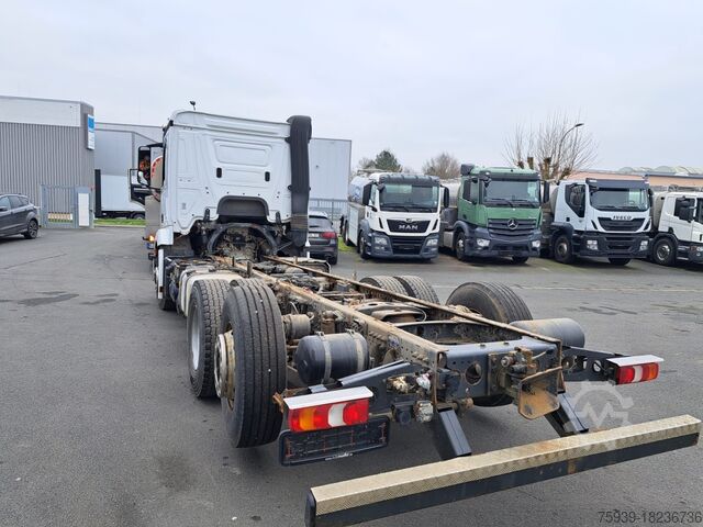Tovornjakovo podvozje Mercedes Benz Actros 2545 L 6x2  Motorschaden