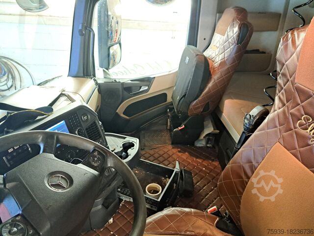 Tovornjakovo podvozje Mercedes Benz Actros 2545 L 6x2  Motorschaden