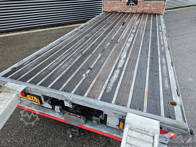 Ladepritsche MAN TGL 12.220 / HIAB CRANE / MACHINE TRANSPORT