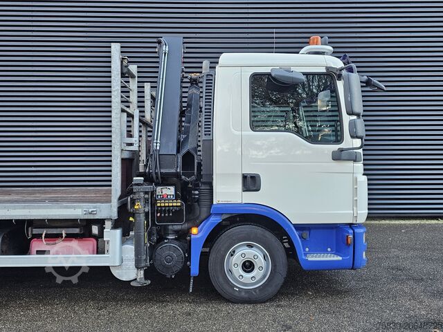 Ladepritsche MAN TGL 12.220 / HIAB CRANE / MACHINE TRANSPORT