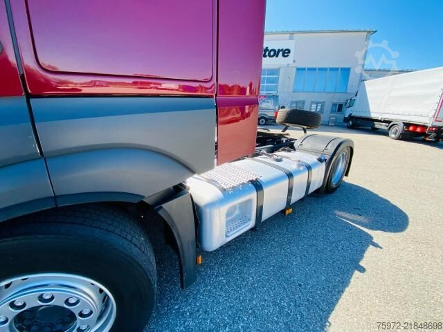 Volymdragbil  Actros 1845 LS nRL Low Liner