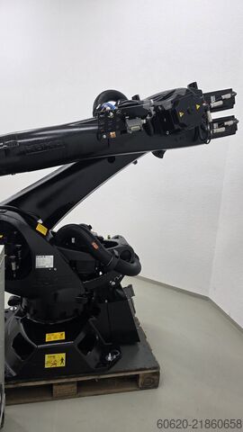 Robô industrial KUKA KR 210 R3100 ultra + KR C4