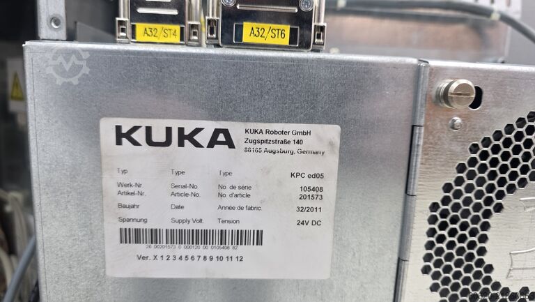 Varilni robot KUKA KR 240-2 2000 KUKA / SKS "KR 240-2 2000 + KRC2 ed05 + SKS LSQ 4