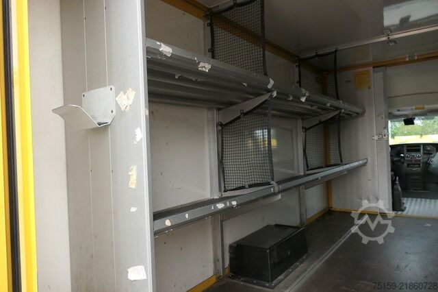 Transporter mit Koffer iveco Daily 35 S11 C30C AUTOMATIK KAMERA Regale LUFT DURCHGANG EURO-5 CoC