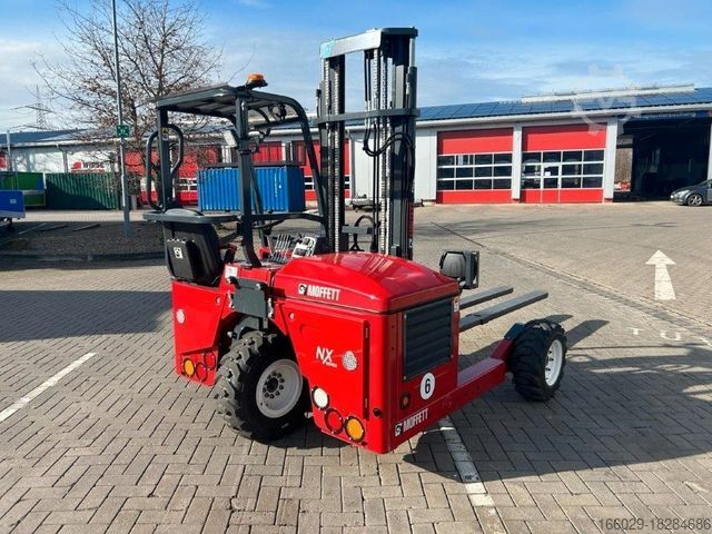 Gabelstapler MOFFETT CARGOTEC - Tragkraft 2.500 kg - Miete möglich