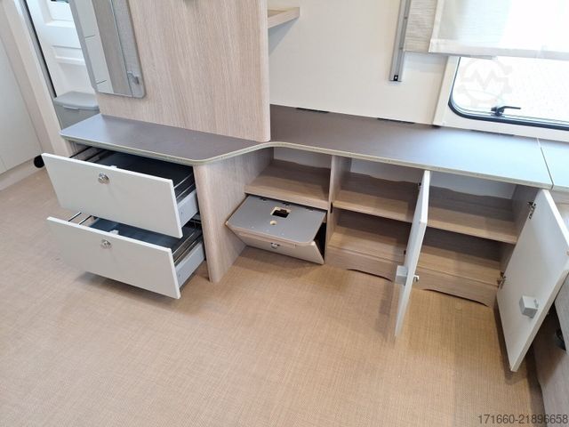 Караван BÜRSTNER Premio Plus 410 TS Dachklima u. Autark Paket
