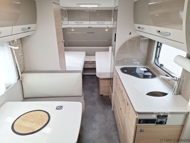 Караван DETHLEFFS Nomad 490 EST