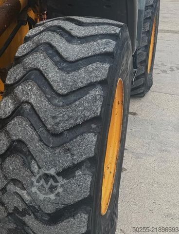 Kolesový nakladač LIEBHERR L 524 kein 514 526 538 Super Maschine!!!