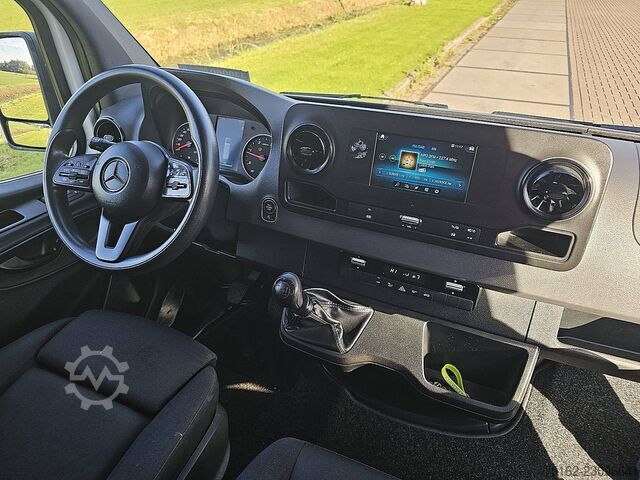 MERCEDES-BENZ SPRINTER 315 L2H2, MBUX, Euro 6, кондиционер! MERCEDES-BENZ SPRINTER 315 L2H2 Mbux Euro6 AC!