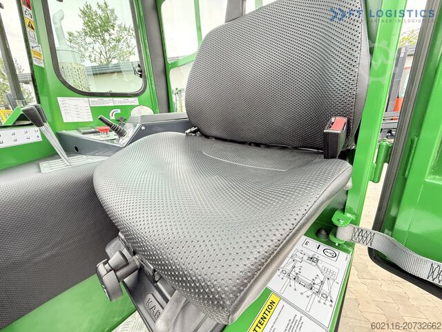 Keturių krypčių šakinis krautuvas Combilift C4500 DIESEL DUPLEX WIDE FORK POSITIONER