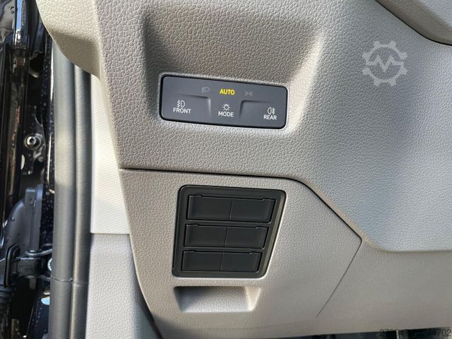 Фургон с высокой крышей MAN TGE 3.180 L3H3 Kasten STANDHZ ACC NAVI KAMERA