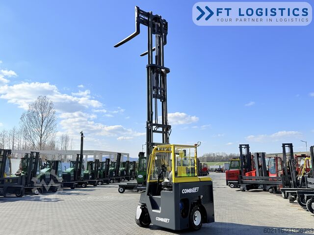 Dört yollu forklift Combilift CB4500 GAS TRIPLEX 6400 FORK POSITIONER