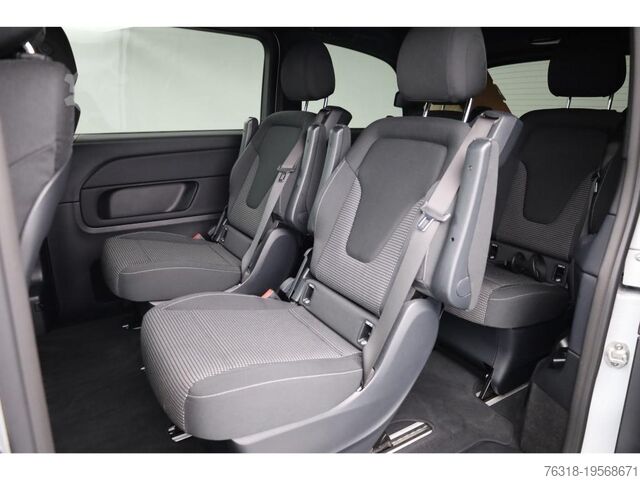 Minibus Mercedes-Benz V 250 d AMG Kurz Night 6Si LEDILS RfKam 19Zoll